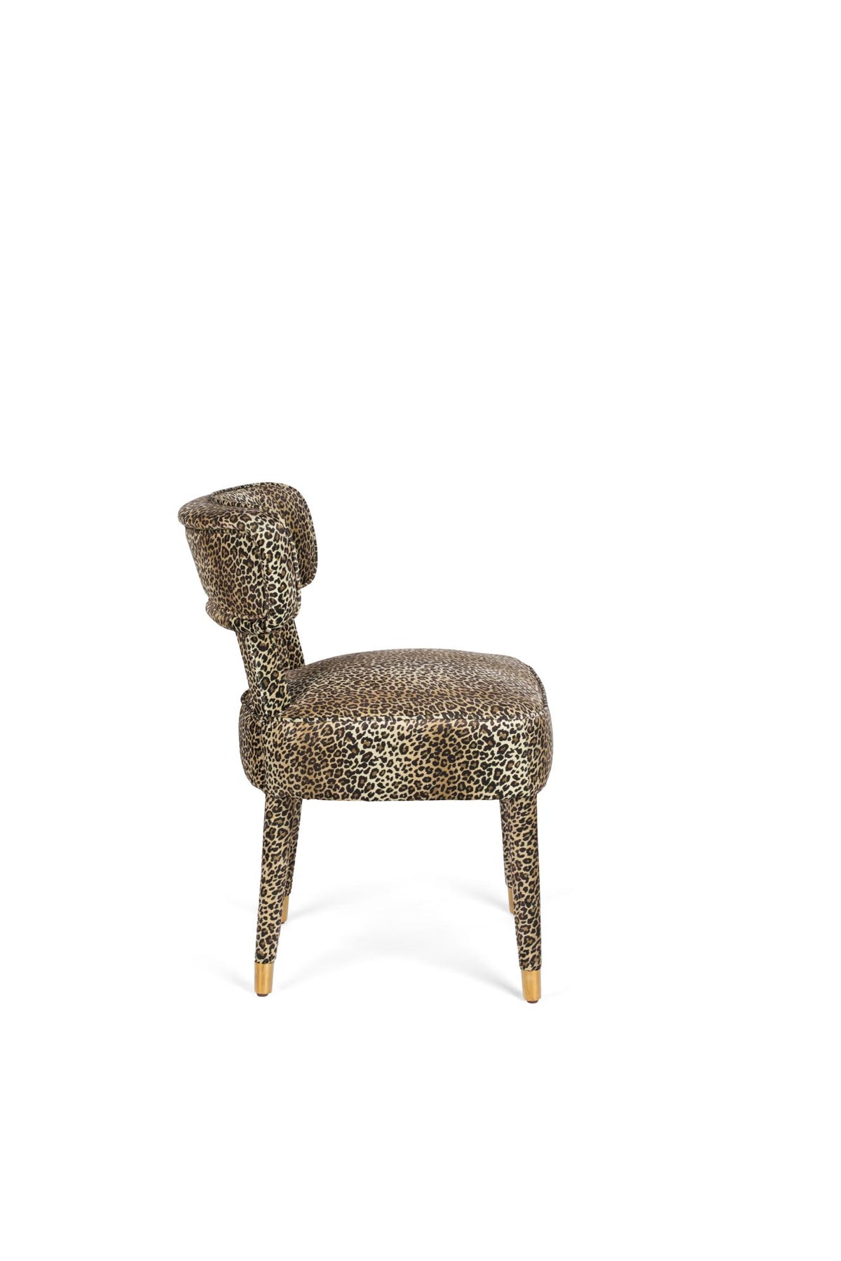 Esszimmerstuhl mit Pantherfell-Bezug aus Polyester, Holzrahmen mit Sperrholz, Beine aus Vollgummiholz mit goldfarbenen Stahlfüssen.