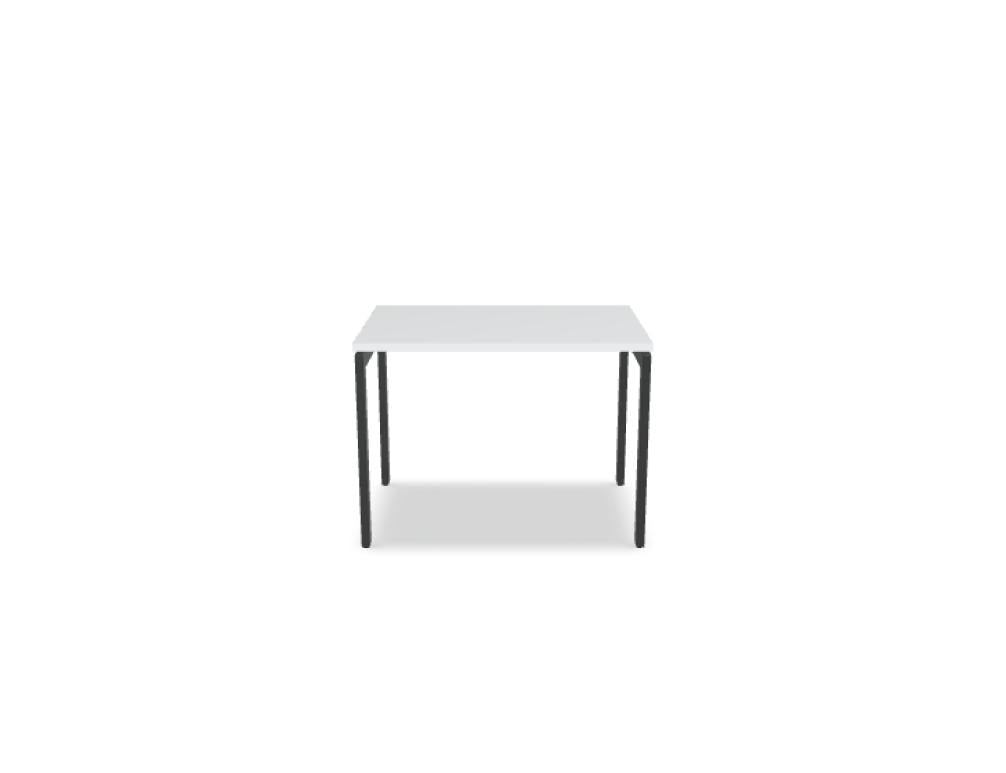 Ogi U BOU49 - Schreibtisch in Honigeiche präsentiert im Onlineshop von KAQTU Design AG. Schreibtisch ist von Mdd