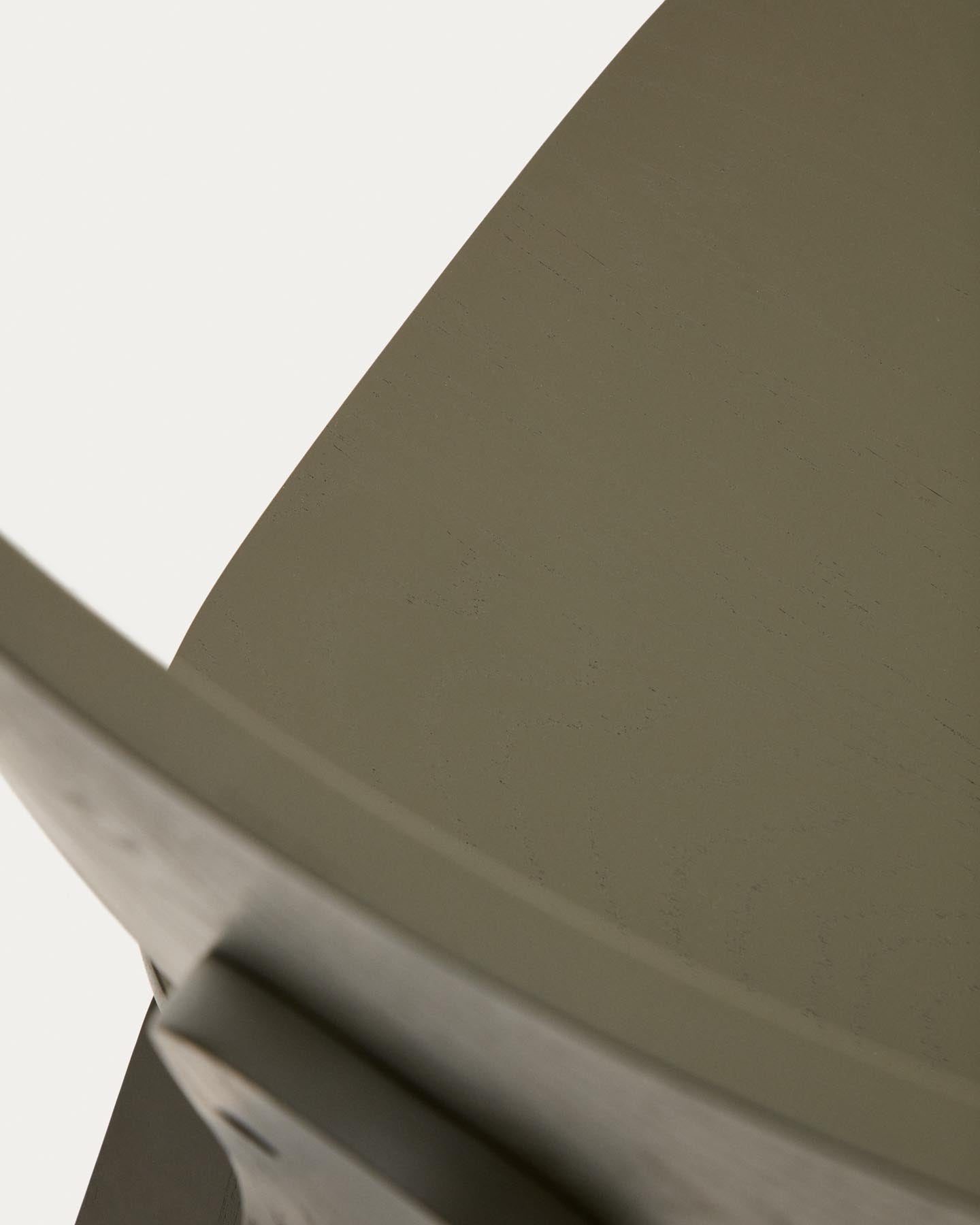 Gena-Stuhl aus Eichenfurnier mit grünem Finish in Grün präsentiert im Onlineshop von KAQTU Design AG. Stuhl ist von Kave Home
