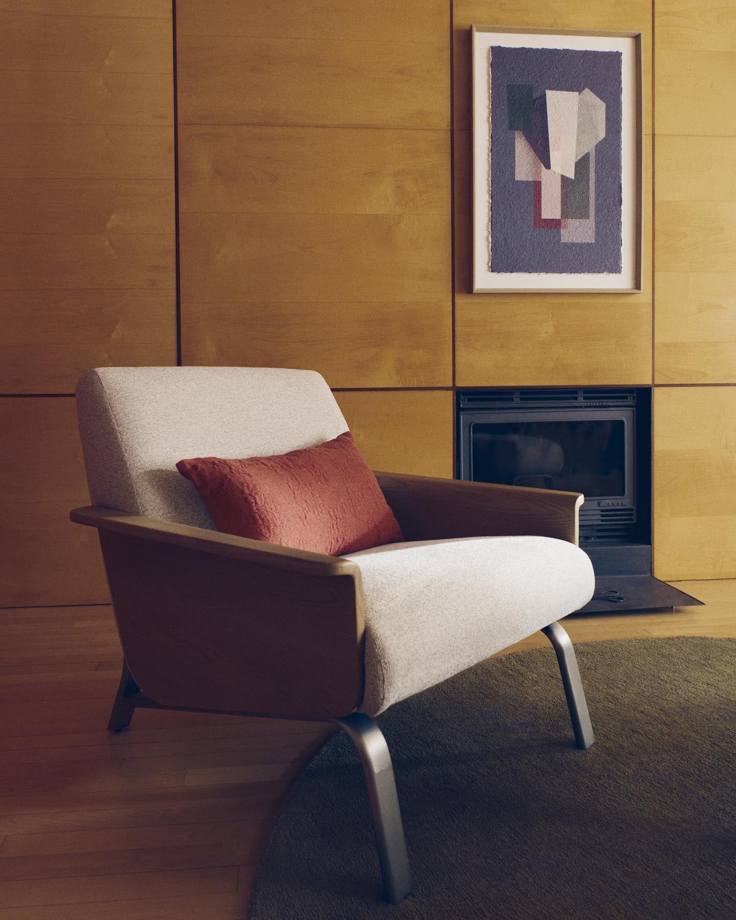 Sessel Amsen in Beige aus Eichensperrholz mit Beinen aus em gebürsteten Edelstahl in Beige präsentiert im Onlineshop von KAQTU Design AG. Sessel ist von Kave Home