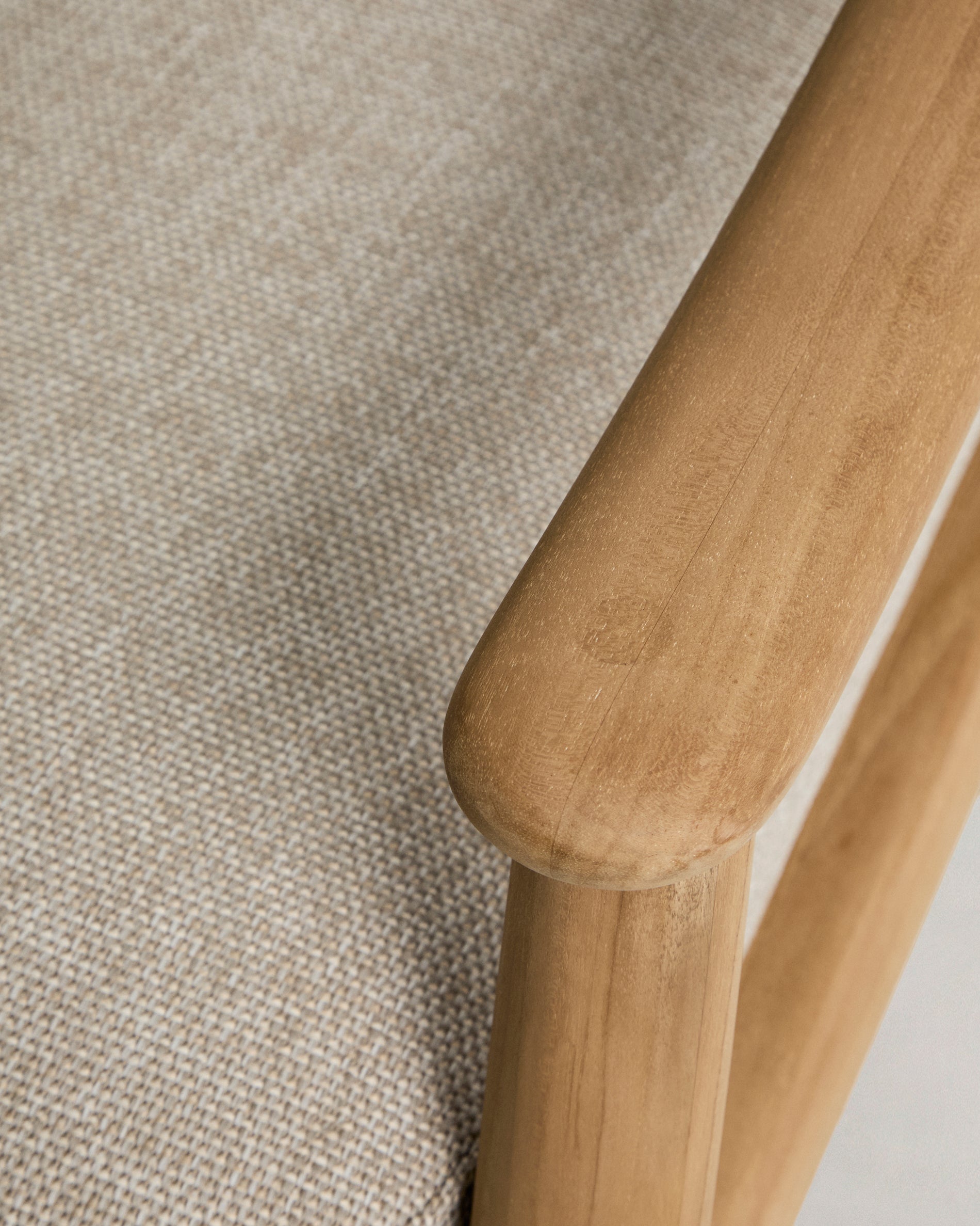 Outdoor-Sessel Elunda aus massivem Teakholz, FSC 100 % in Natur präsentiert im Onlineshop von KAQTU Design AG. Outdoor-Sessel ist von Kave Home