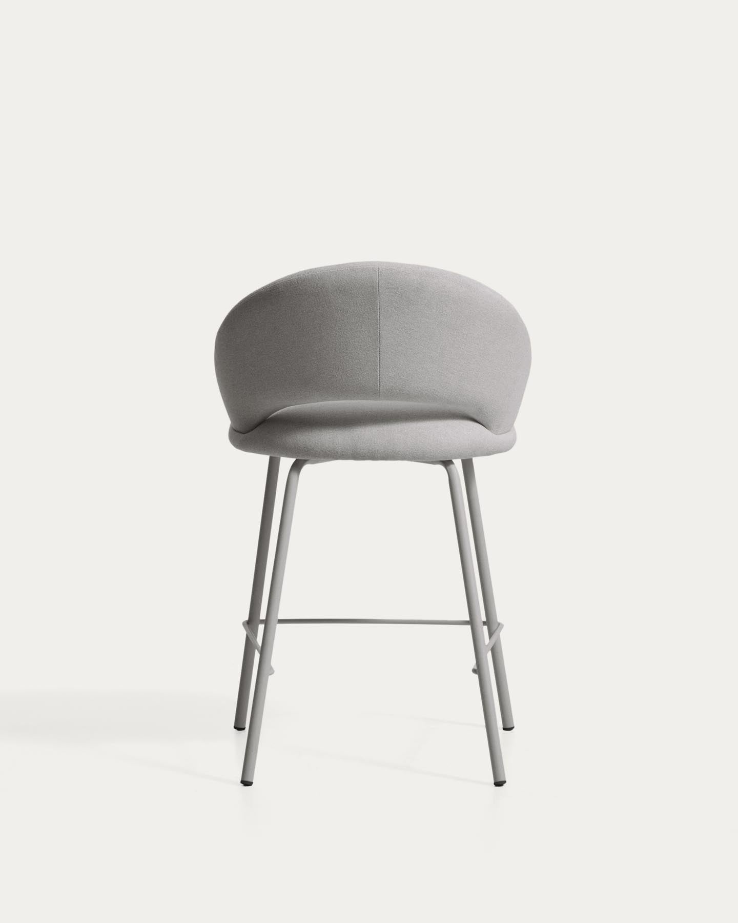 Hocker Bonali mit grauer Chenille und Beinen aus grauem Metall, FSC Mix Credit, 65 cm in Grau präsentiert im Onlineshop von KAQTU Design AG. Barhocker ist von Kave Home