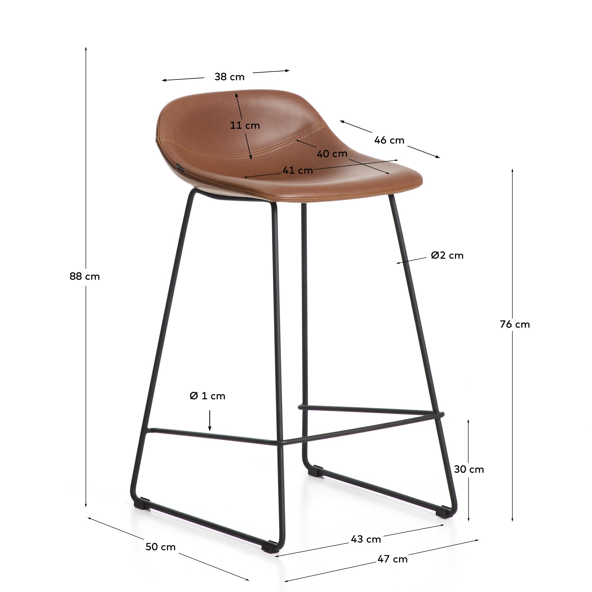 Hocker Zahara mit braunem Polyurethan und Stahlbeinen mit schwarzem Finish, 76 cm, FSC 100 % in Braun präsentiert im Onlineshop von KAQTU Design AG. Barhocker ist von Kave Home