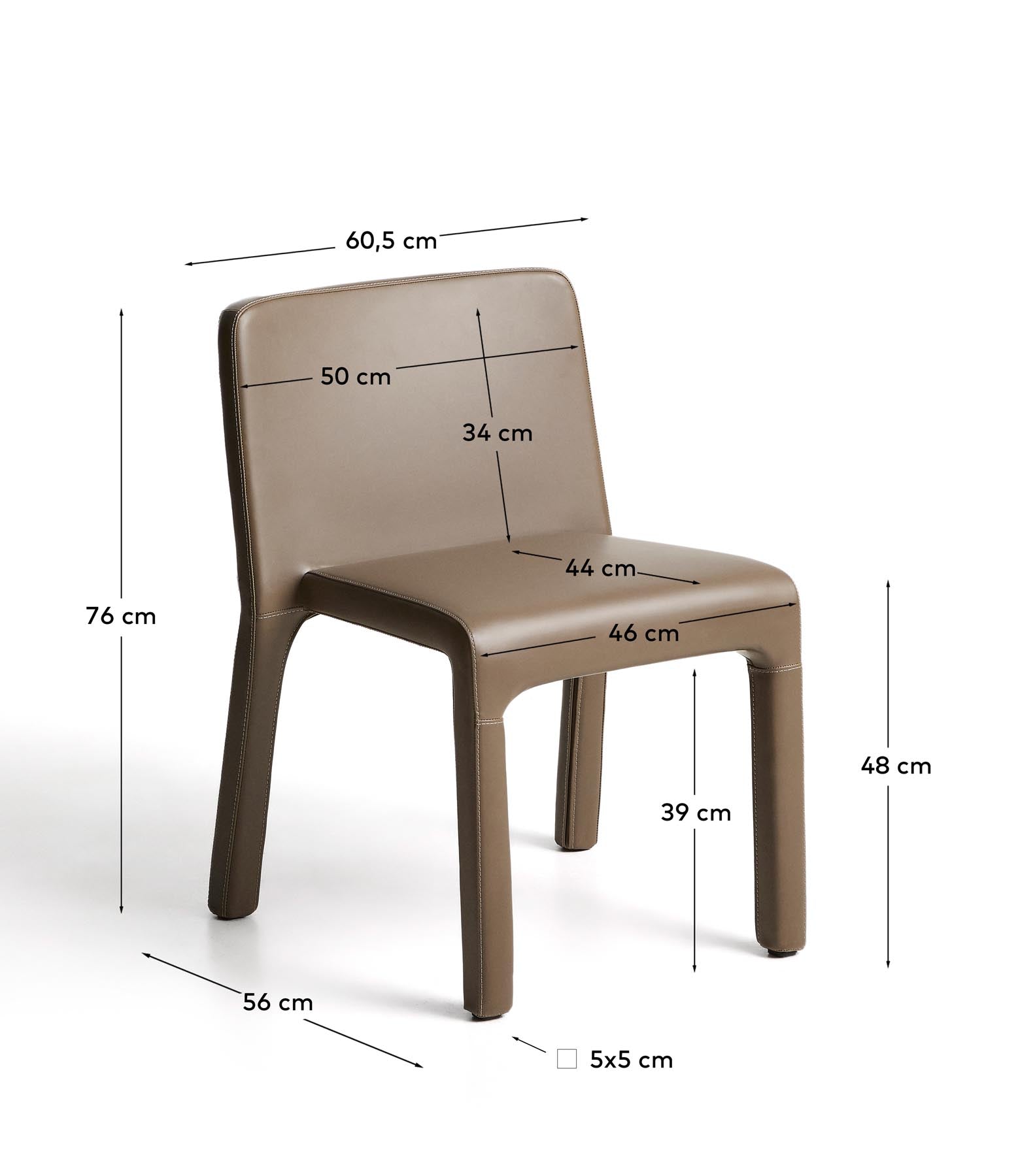 Stapelbarer Stuhl Loria mit braunem Polyurethan, FSC 100 % in Hellbraun präsentiert im Onlineshop von KAQTU Design AG. Stuhl ist von Kave Home