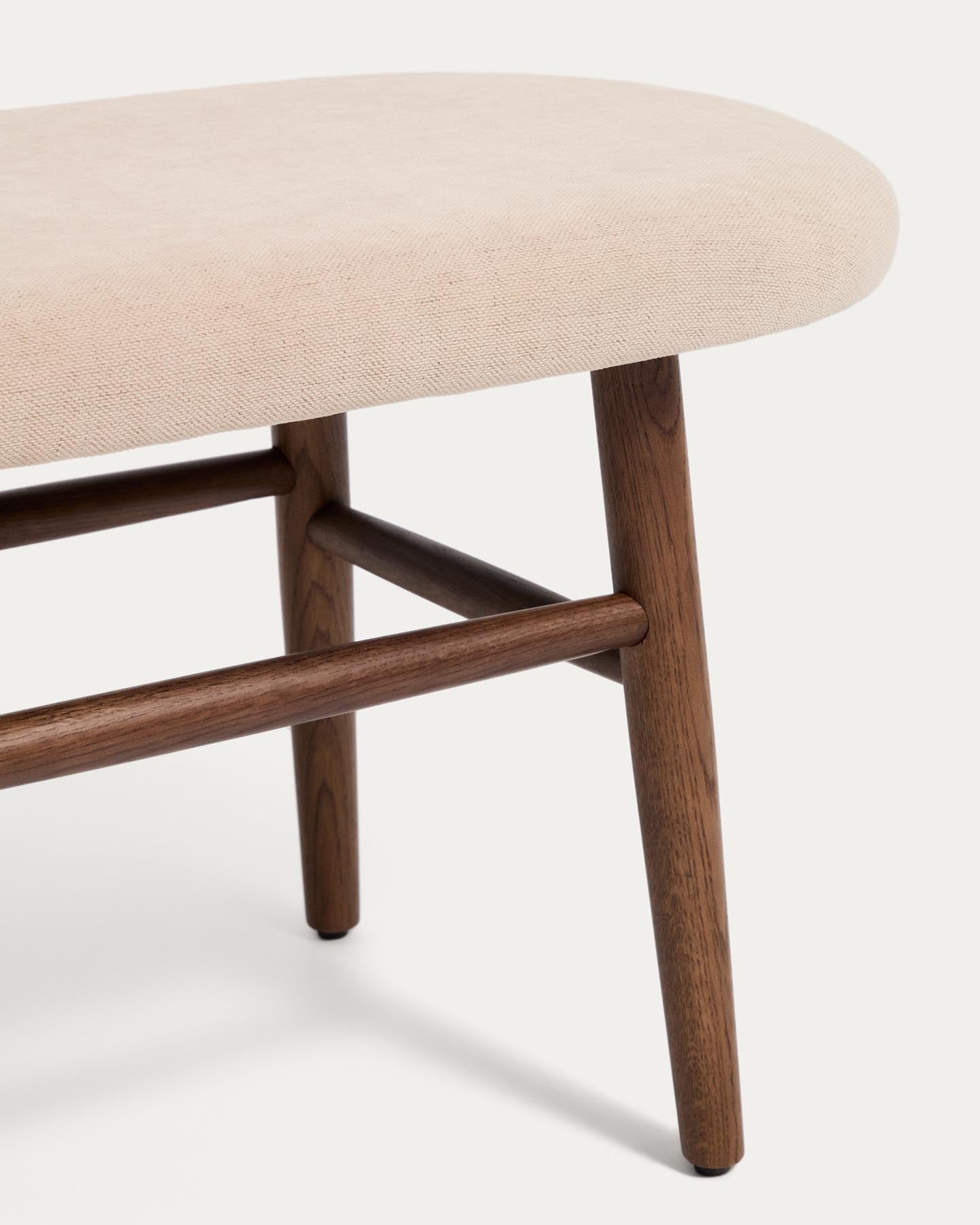 Bank Helda in grüner Chenille und massivem Eichenholz mit Nussbaumfinish, FSC Mix Credit, 122 cm in Braun präsentiert im Onlineshop von KAQTU Design AG. Sitzbank ist von Kave Home