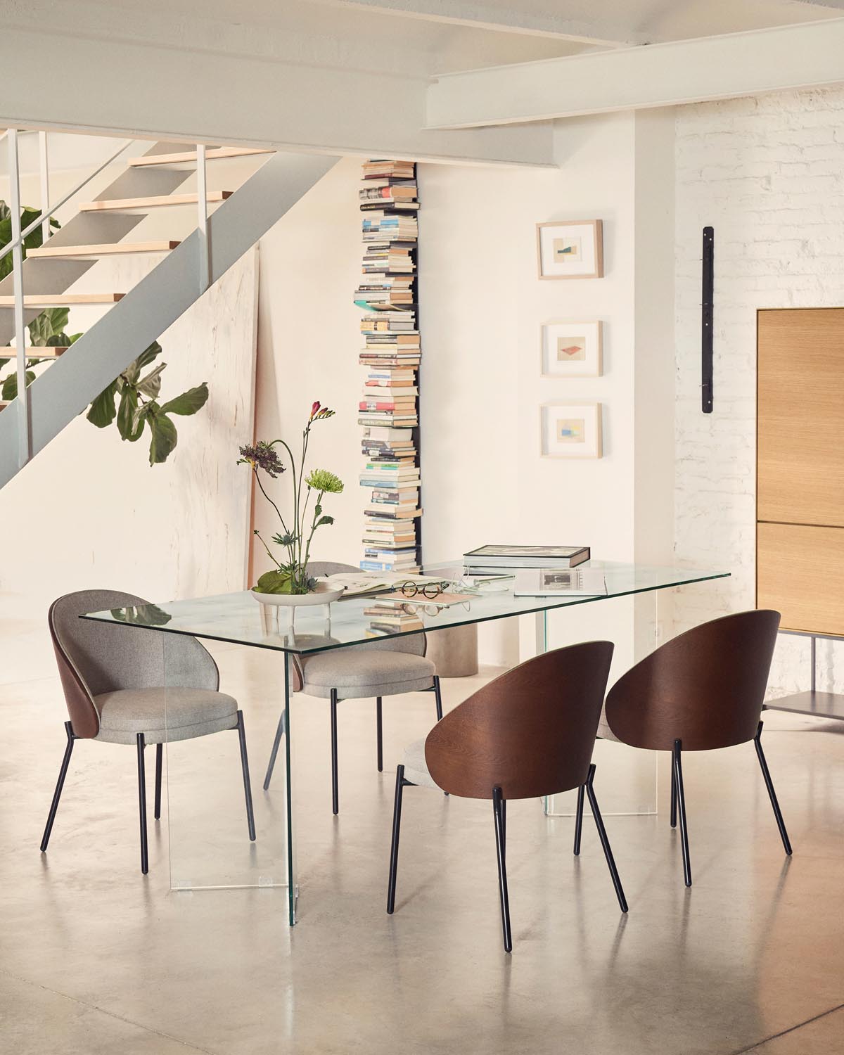 Eleganter Kave Home Burano Glastisch 180x90 cm für modernes Wohnen.