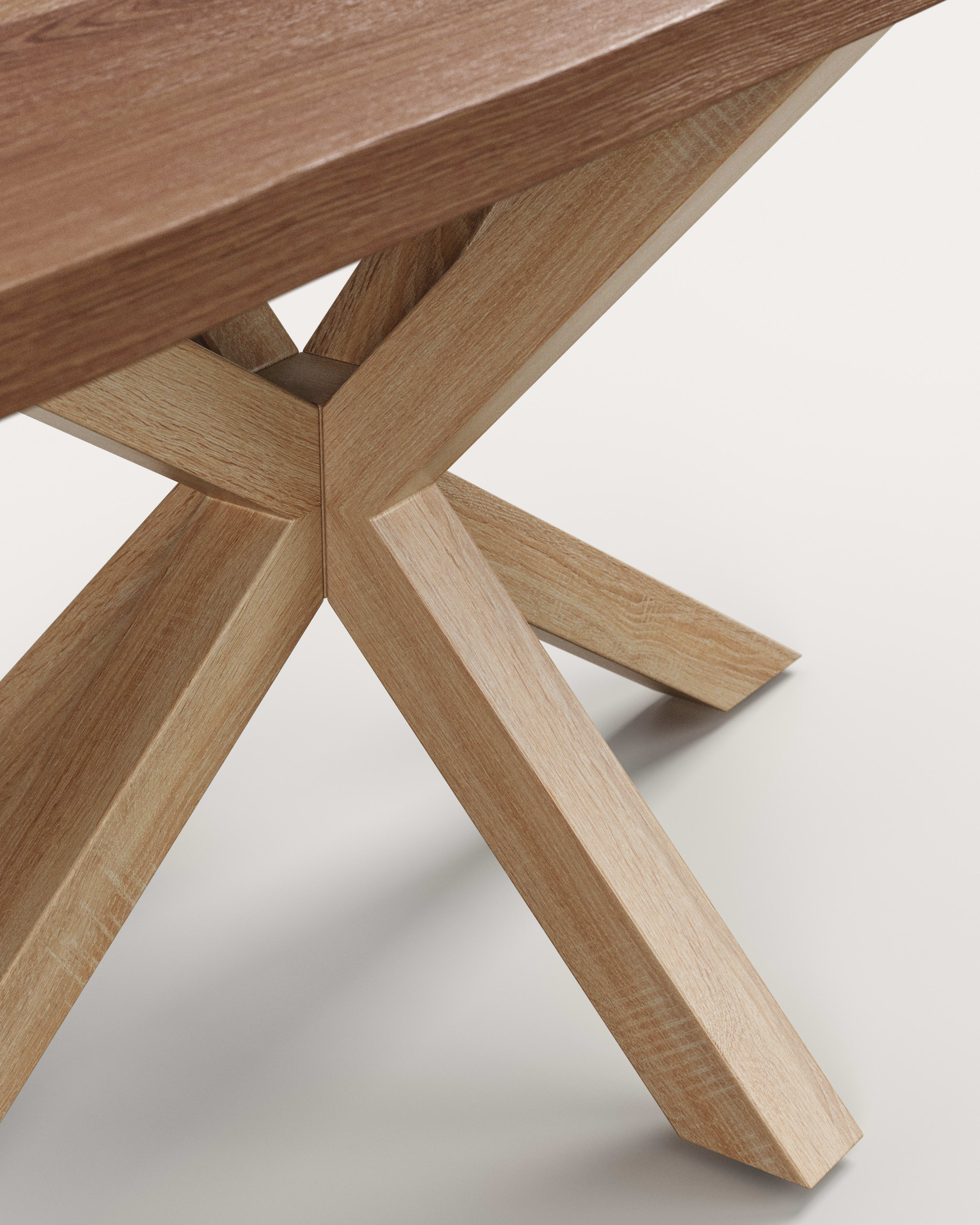 Tisch Argo aus antikem Eichenfurnier und Beinen aus Stahl in Holzoptik, 160 x 90 cm in präsentiert im Onlineshop von KAQTU Design AG. Esstisch ist von Kave Home