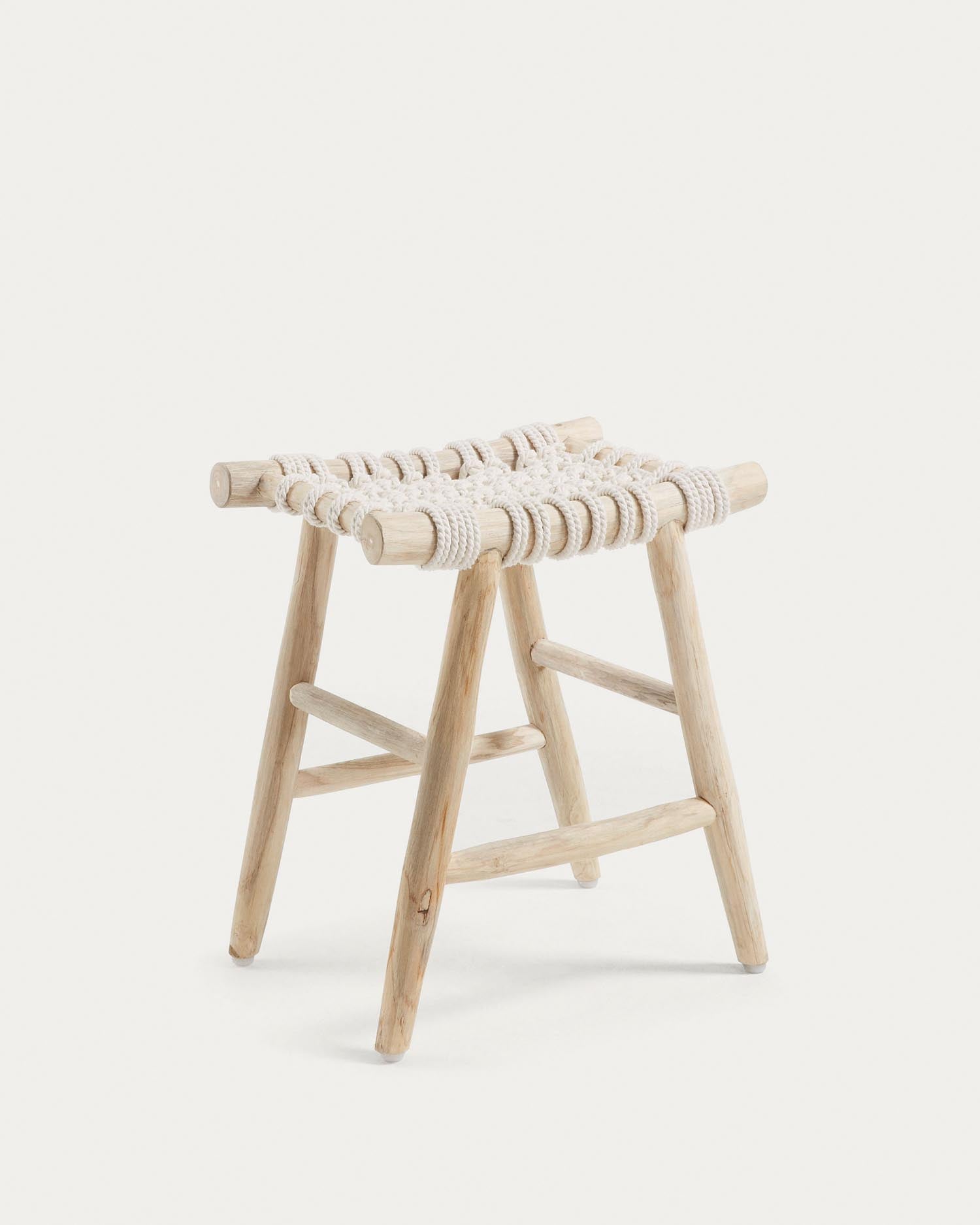 Edgard Fusshocker: Handgefertigt aus Teakholz, mit Baumwollsitz. Stilvoll, robust, vielseitig – ein Highlight für jedes Zuhause.