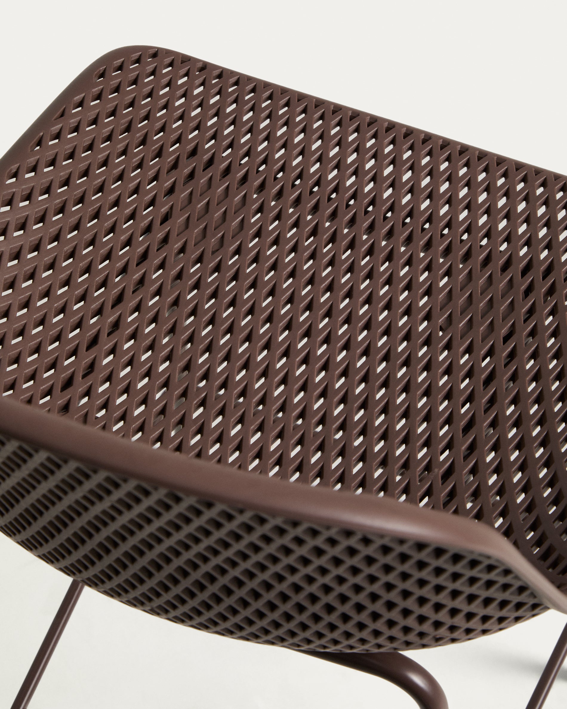 Outdoor-Hocker Quinby in Braun, 75 cm in Braun präsentiert im Onlineshop von KAQTU Design AG. Hocker Outdoor ist von Kave Home