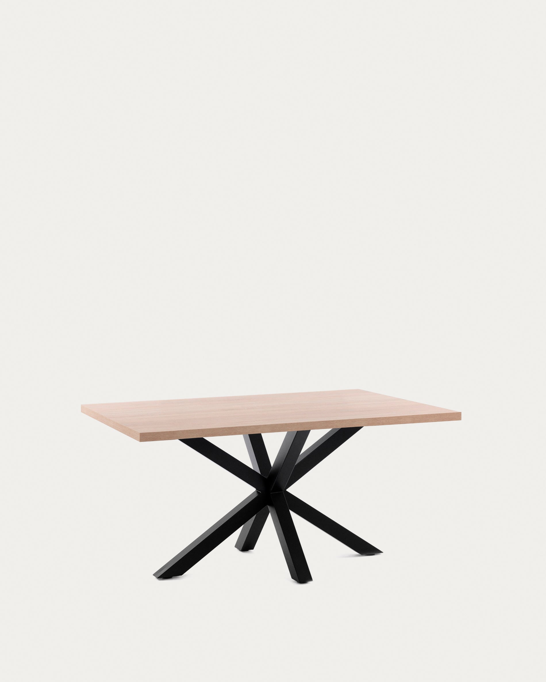 Tisch Argo: Natürliche Melamin-Oberfläche, schwarze Stahlbeine, 160x100 cm, modernes Design, perfekt für elegante Wohnräume.