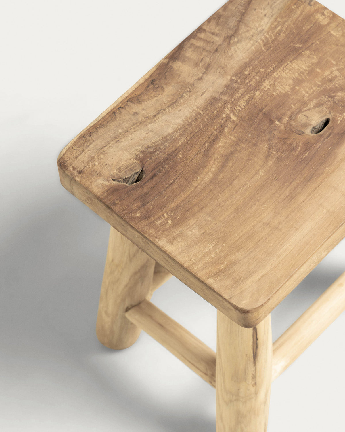 Yumbi Hocker in Natur präsentiert im Onlineshop von KAQTU Design AG. Hocker ist von Kave Home