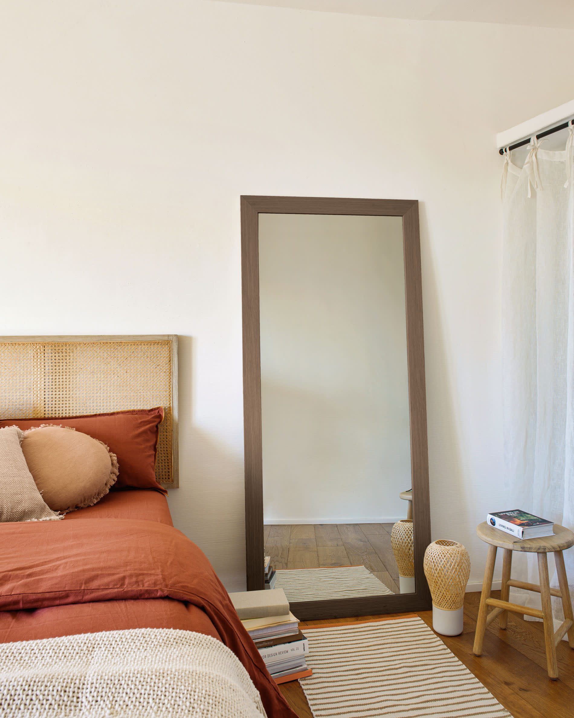 Weiche und langlebige Kissenfüllung Ø 45 cm von Kave Home, ideal für Ihre Kissenbezüge und für höchsten Komfort.