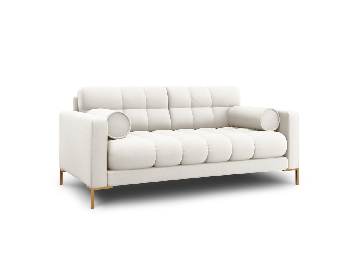 Zweisitziges Sofa Bali mit Stoffbezug, Dekokissen und schlanken Metallbeinen
