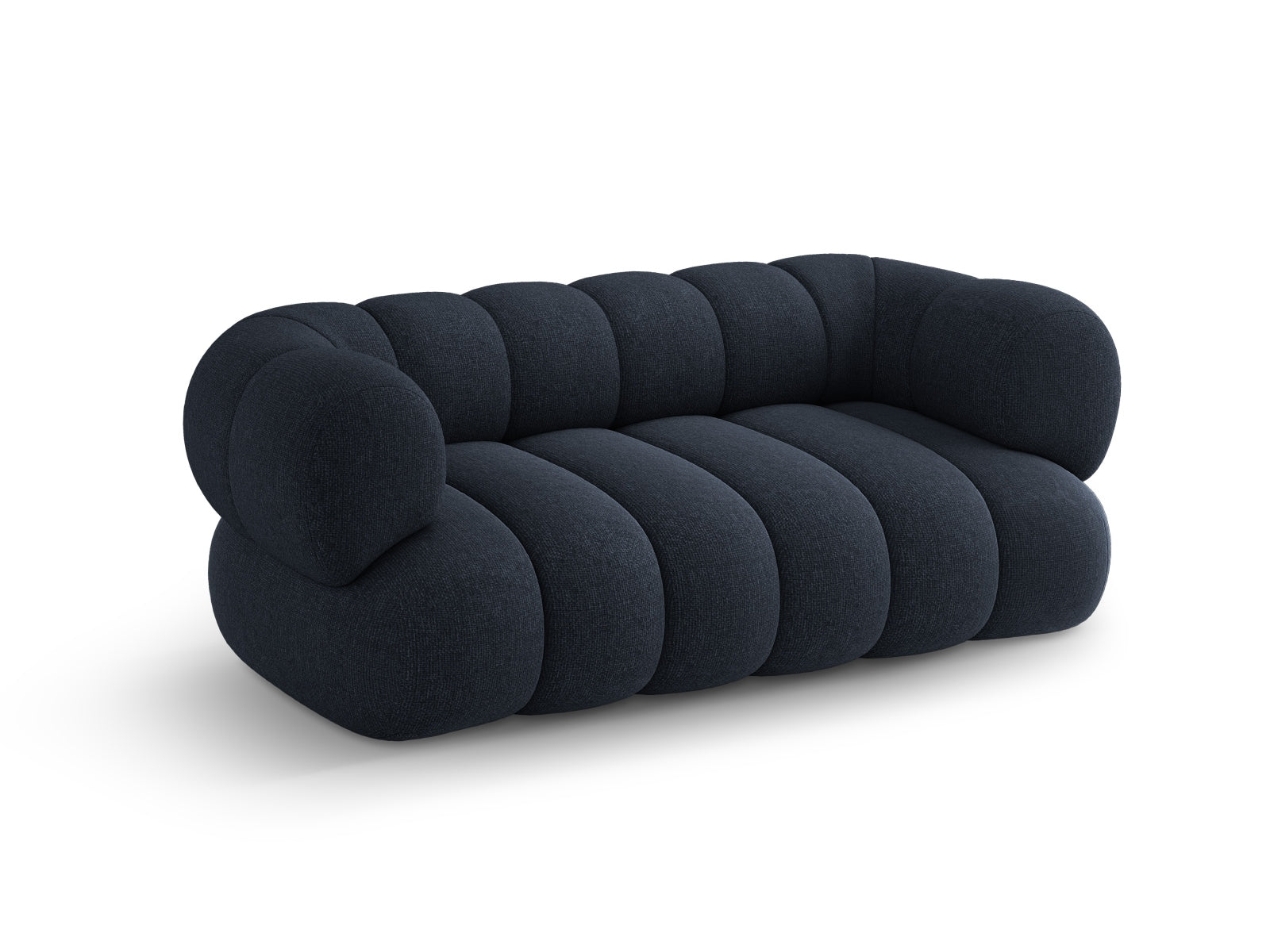 Stylisches Koge 2-Sitzer Sofa in zartem Grau, perfekt für zeitgemäße Einrichtungen, angeboten von Cosmopolitan Design.