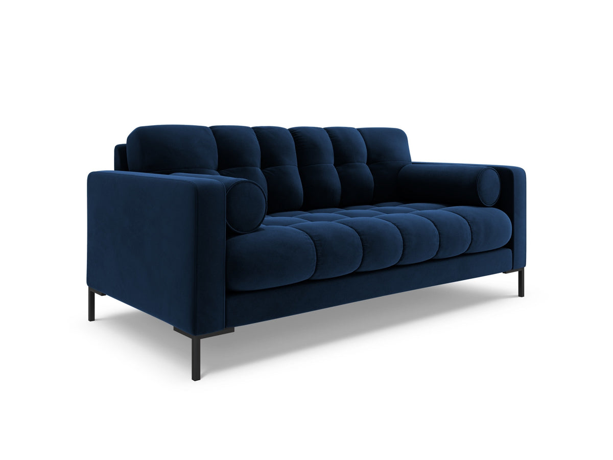 Zweisitziges Sofa Bali mit Stoffbezug, Dekokissen und schlanken Metallbeinen