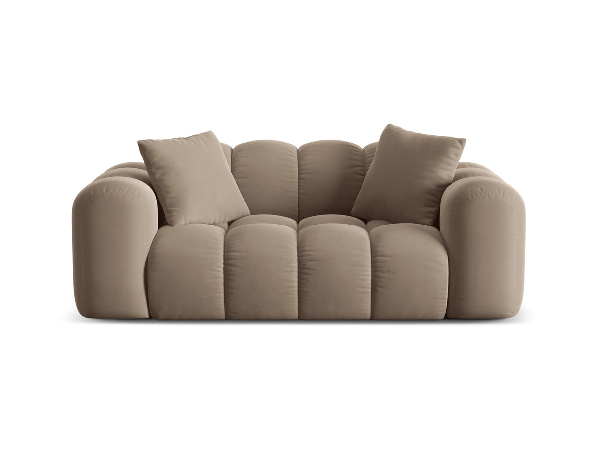 2-Sitzer Sofa Treno in Cappuccino-Bluvel präsentiert im Onlineshop von KAQTU Design AG. 2er Sofa ist von Cosmopolitan Design