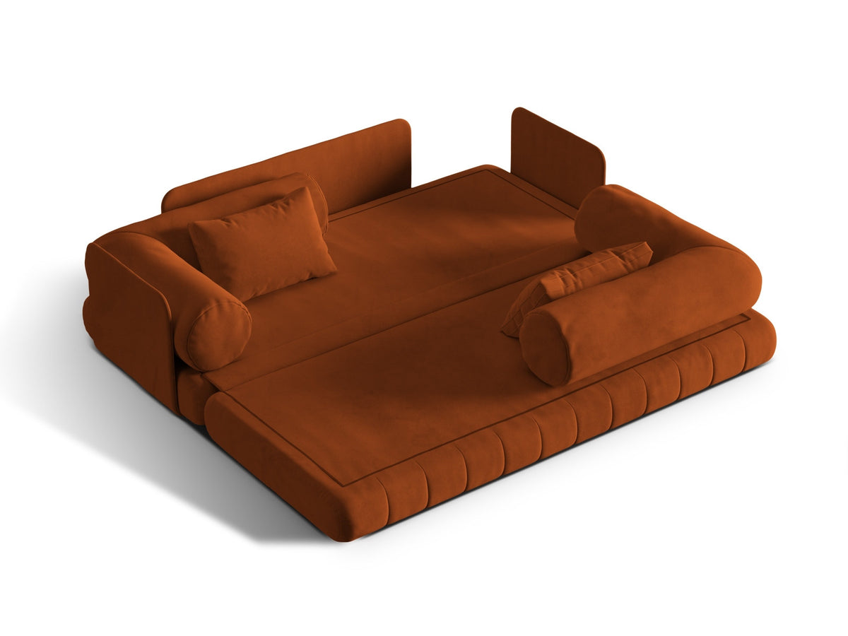Kemi Velour Sofa mit Schlaffunktion 3 Sitzer in Terracotta-Salvador präsentiert im Onlineshop von KAQTU Design AG. Bettsofa ist von Cosmopolitan Design