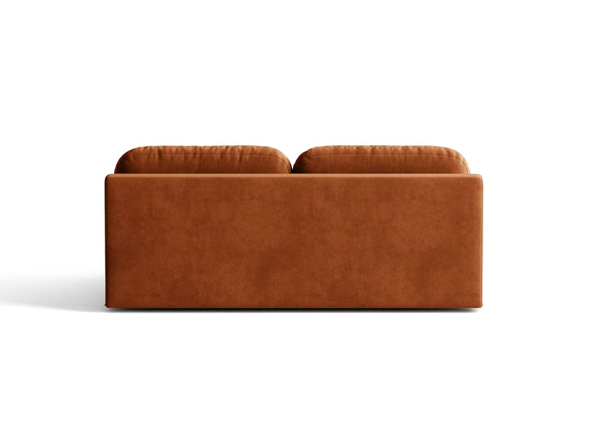 Beige Samt-Bettsofa Sophia von Cosmopolitan Design mit Bettkasten, Massivholzrahmen und schwarzen Kunststoffbeinen, drei Sitzplätze.