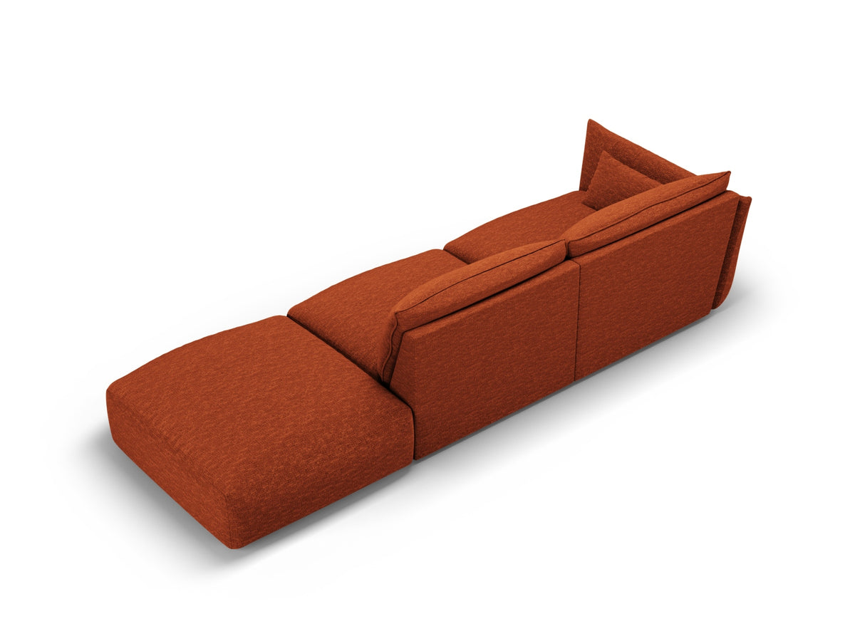 4er Sofa Matera mit Rückenlehne und Ottoman, Stoffbezug, kurze schwarze Beine