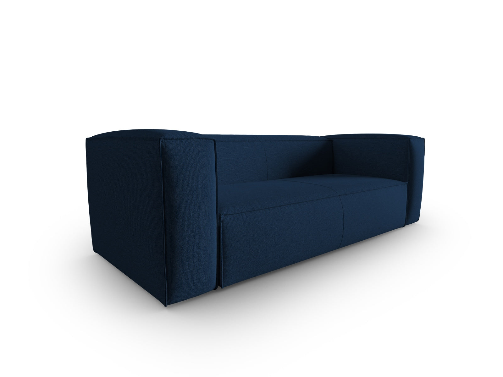 Entdecken Sie das stilvolle Mackay 3-Sitzer Sofa von Cosmopolitan Design – ein modernes Velours Sofa, das Eleganz und Gemütlichkeit vereint.