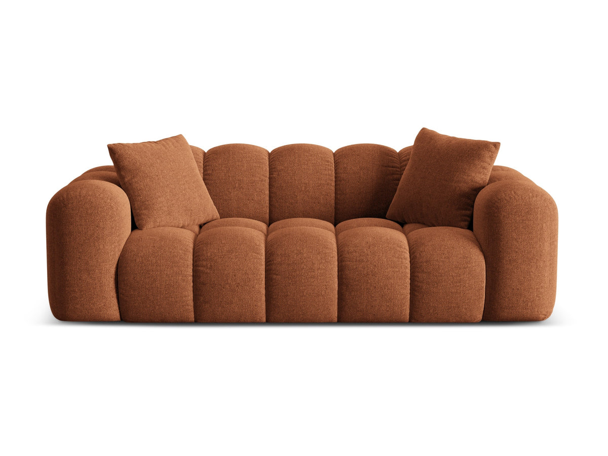 3er Sofa Treno mit Stoffbezug, schwarzen Kunststoffbeinen und flacher Rückenlehne