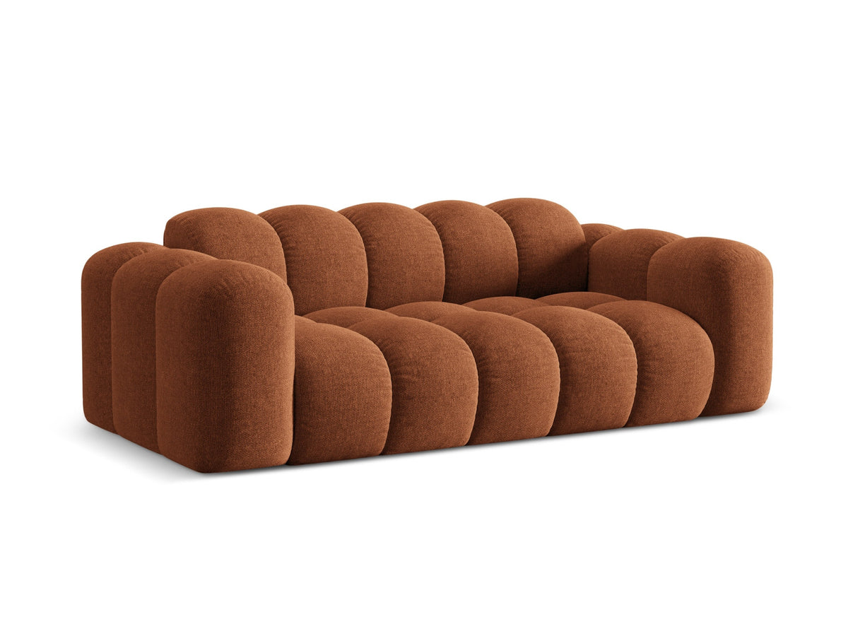 3er Sofa Treno mit Stoffbezug, schwarzen Kunststoffbeinen und flacher Rückenlehne