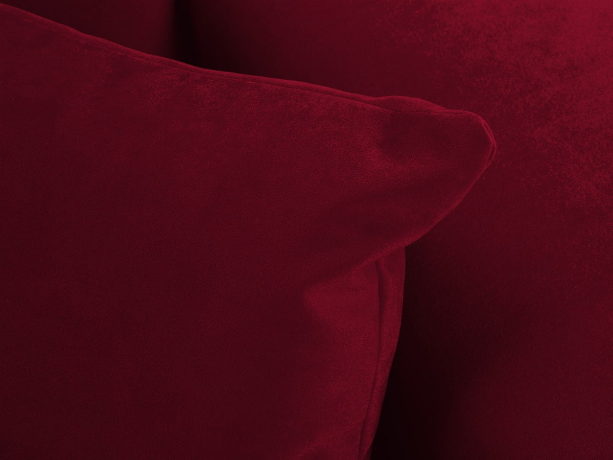 Dreisitzer-Sofa mit schwarzem Samtbezug (Salvador), Massivholzrahmen und schwarzen Kunststoffbeinen, Breite 232 cm.