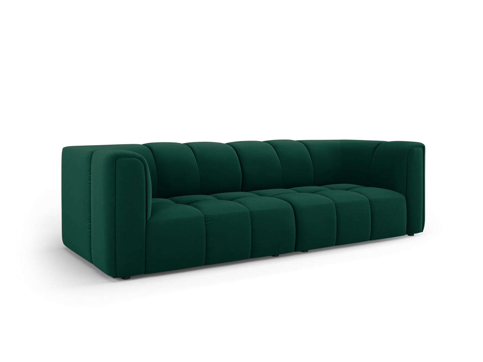 Elegantes 3-Sitzer Sofa Moritz in sattem Bottle Green-Bluvel, ideal für stilvolle Wohnräume, erhältlich bei KAQTU Design AG.