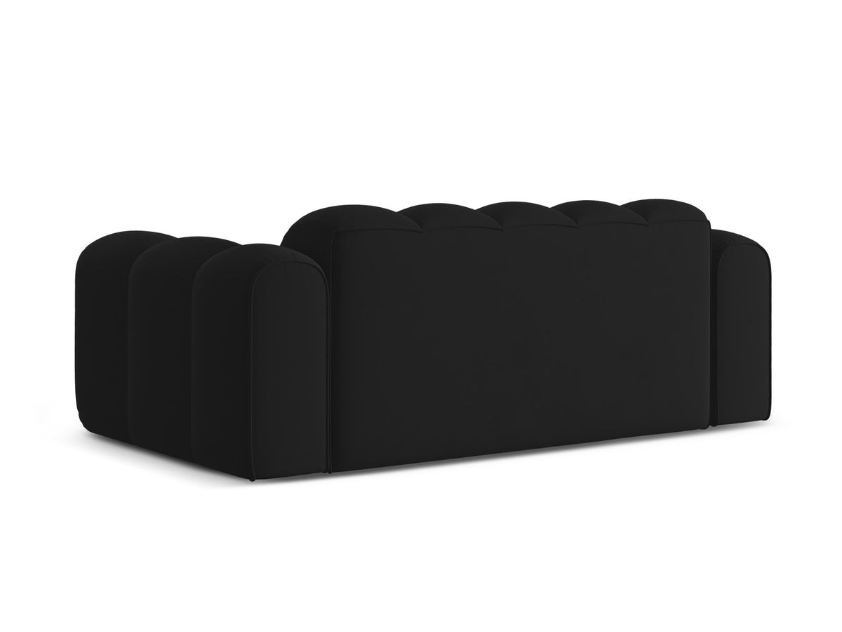 3er Sofa Treno mit Stoffbezug, schwarzen Kunststoffbeinen und flacher Rückenlehne