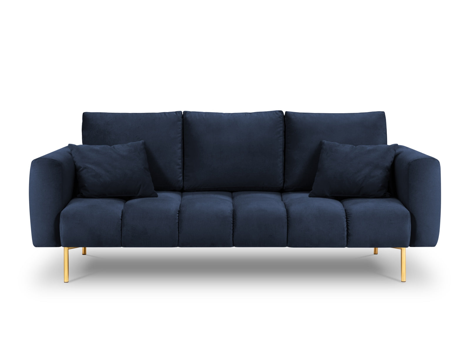 Entdecken Sie das elegante Hastings Velour Sofa 3 Sitzer von Cosmopolitan Design. Perfekt für Ihr Wohnzimmer, bietet es luxuriösen Komfort und zeitloses Design.