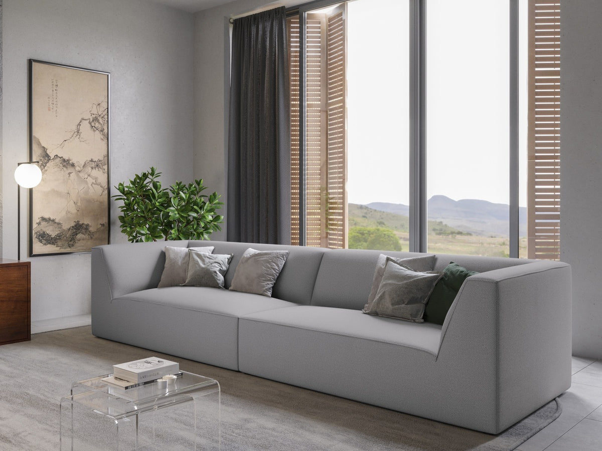 Beiges 4-Sitzer Sofa Siena mit strukturiertem Cordstoffbezug, Massivholzrahmen und schwarzen Kunststoffbeinen, moderne gerade Form.