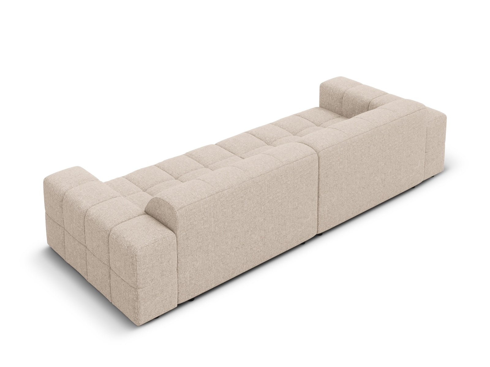 Entdecken Sie das elegante Chicago Sofa 4-Sitzer von Cosmopolitan Design – perfekt für Ihr modernes Zuhause und bietet unvergleichlichen Komfort.