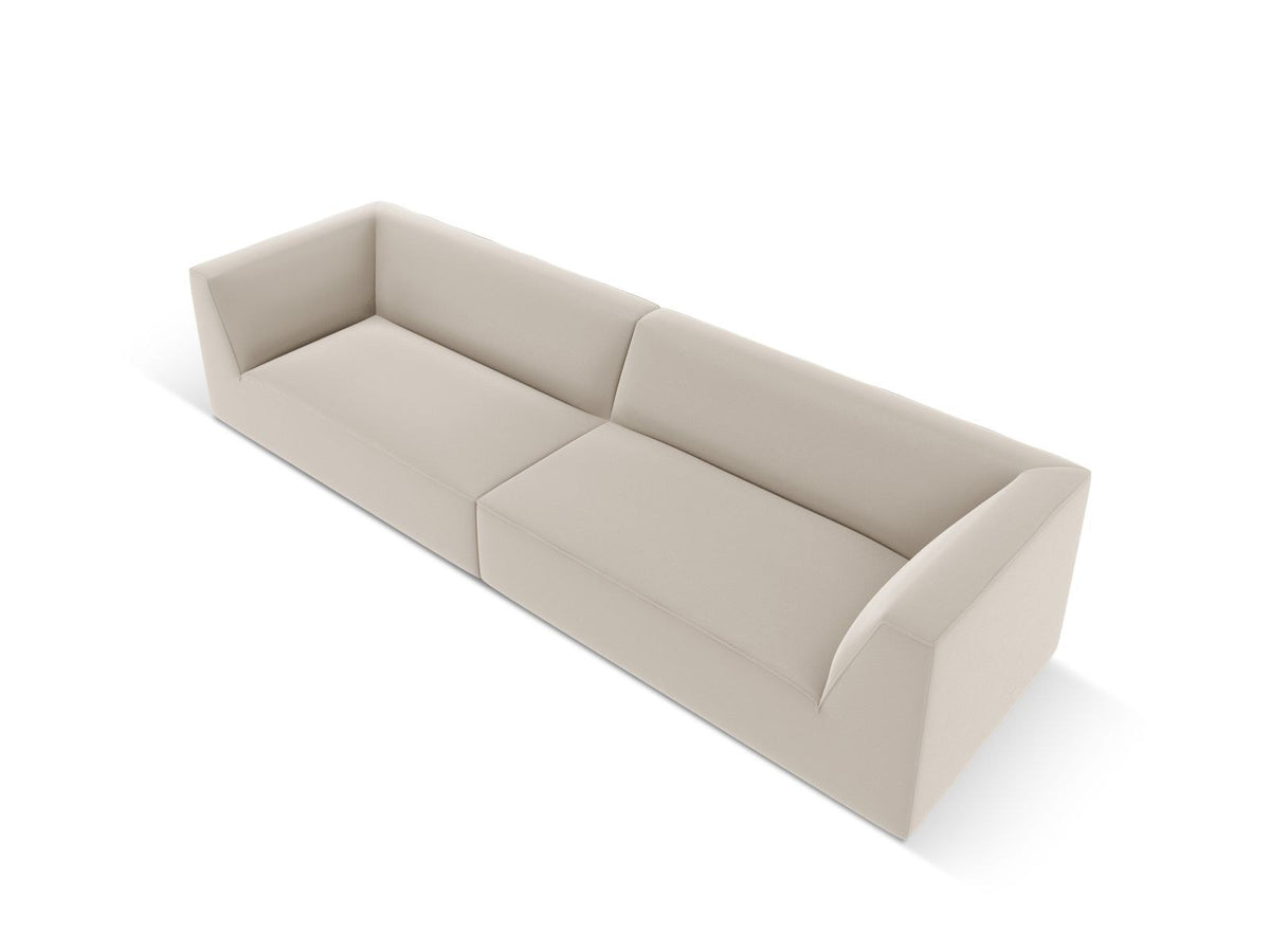 Modulsofa Siena in Light Beige-Pacifico Kunstleder, 4-Sitzer mit schwarzen Kunststoffbeinen, Masse 302x93x69 cm.