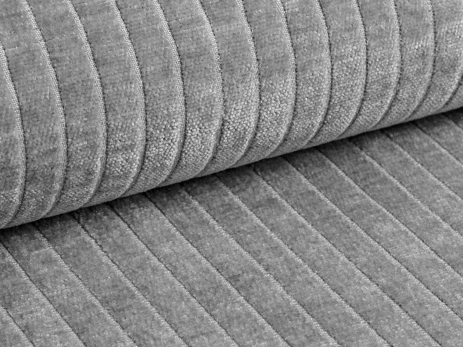 Bergamo Modular Sofa 4 Sitzer in Light Grey-Perla präsentiert im Onlineshop von KAQTU Design AG. 4er Sofa ist von Cosmopolitan Design