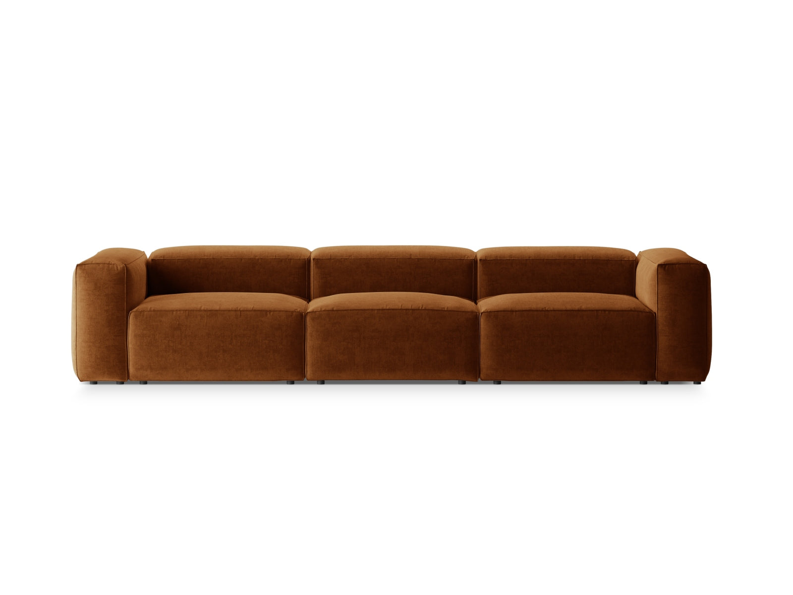 Bergamo Modular Sofa 4 Sitzer in Brick-Liberty präsentiert im Onlineshop von KAQTU Design AG. 4er Sofa ist von Cosmopolitan Design