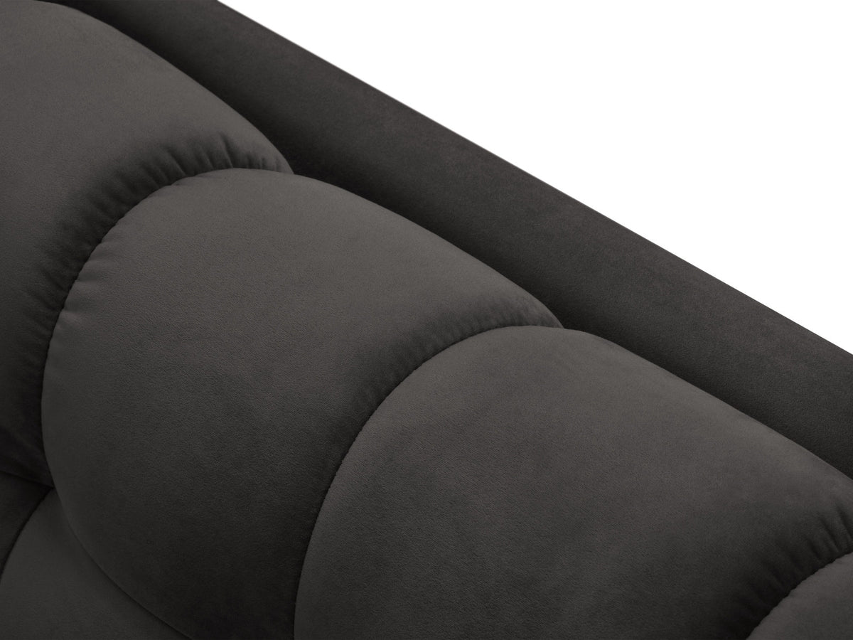 4-Sitzer Sofa Bali in Dark Grey-Bluvel präsentiert im Onlineshop von KAQTU Design AG. 4er Sofa ist von Cosmopolitan Design