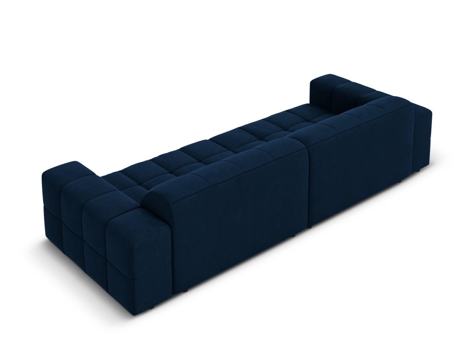 Entdecken Sie das elegante Chicago Velour Sofa 4 Sitzer von Cosmopolitan Design – perfekt für Ihr modernes Zuhause und für ultimativen Komfort.
