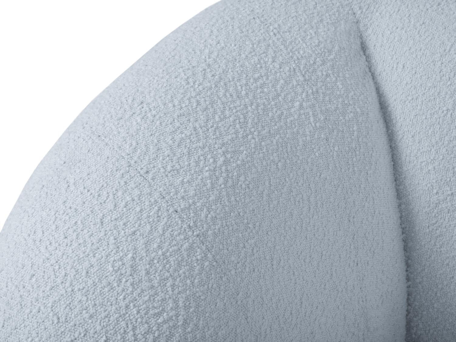 Stilvoller Essen Boucle Armchair 1 Sitzer in zartem Hellblau, perfekt für moderne Wohnräume und gemütliche Auszeiten.