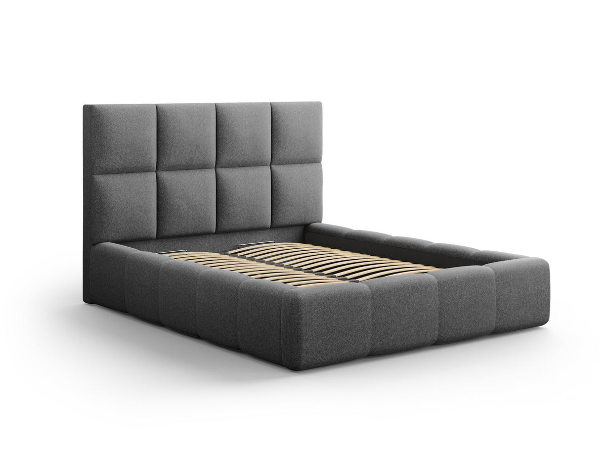 Livigno Bett mit Stauraum mit Kopfteil 140cm in Dark Grey präsentiert im Onlineshop von KAQTU Design AG. Bett ist von Cosmopolitan Design