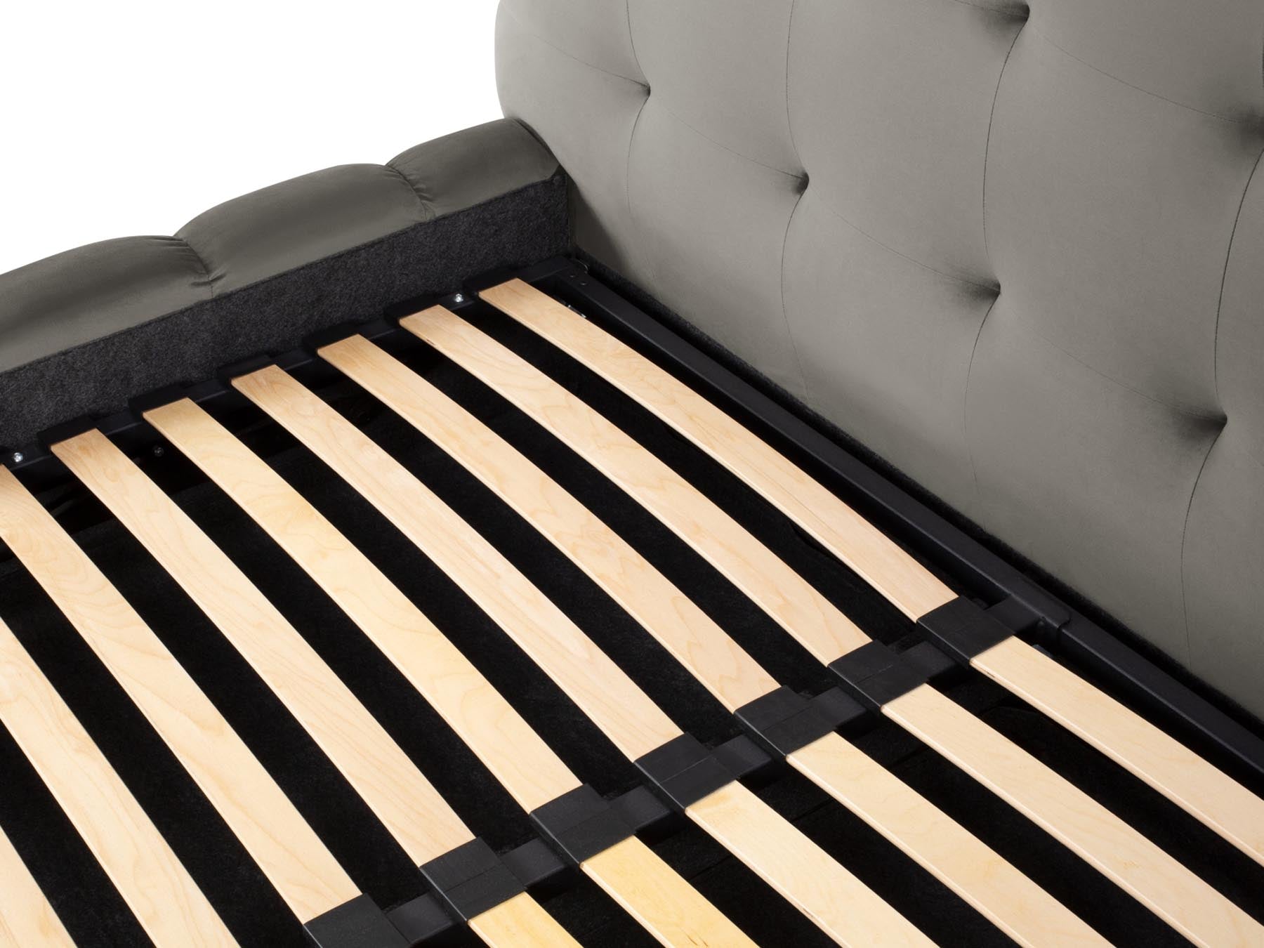 Modernes Bali Bett mit integriertem Stauraum und geschmackvollem Kopfteil in sanftem Light Grey-Bluvel, perfekt für stilvolle Schlafzimmer.