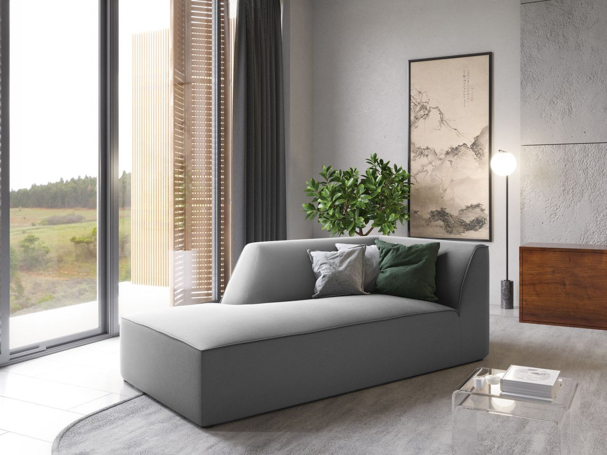 Chaiselongue Siena mit Samtbezug in Beige-Salvador, Massivholzrahmen, schwarze Kunststoffbeine, Sitzfläche 67x153cm, Ansicht von links.