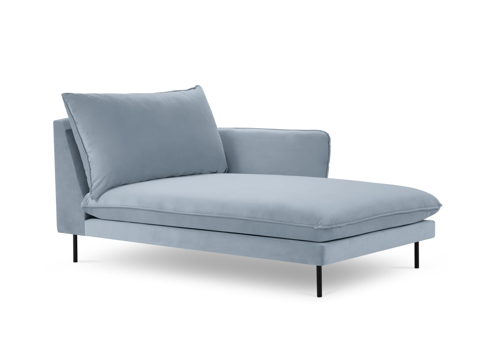 Vienna Velour Sofa Chaise Lounge rechts 1 Sitz 110cm in Light Blue/Schwarz-Bluvel präsentiert im Onlineshop von KAQTU Design AG. L-Sofa rechts ist von Cosmopolitan Design