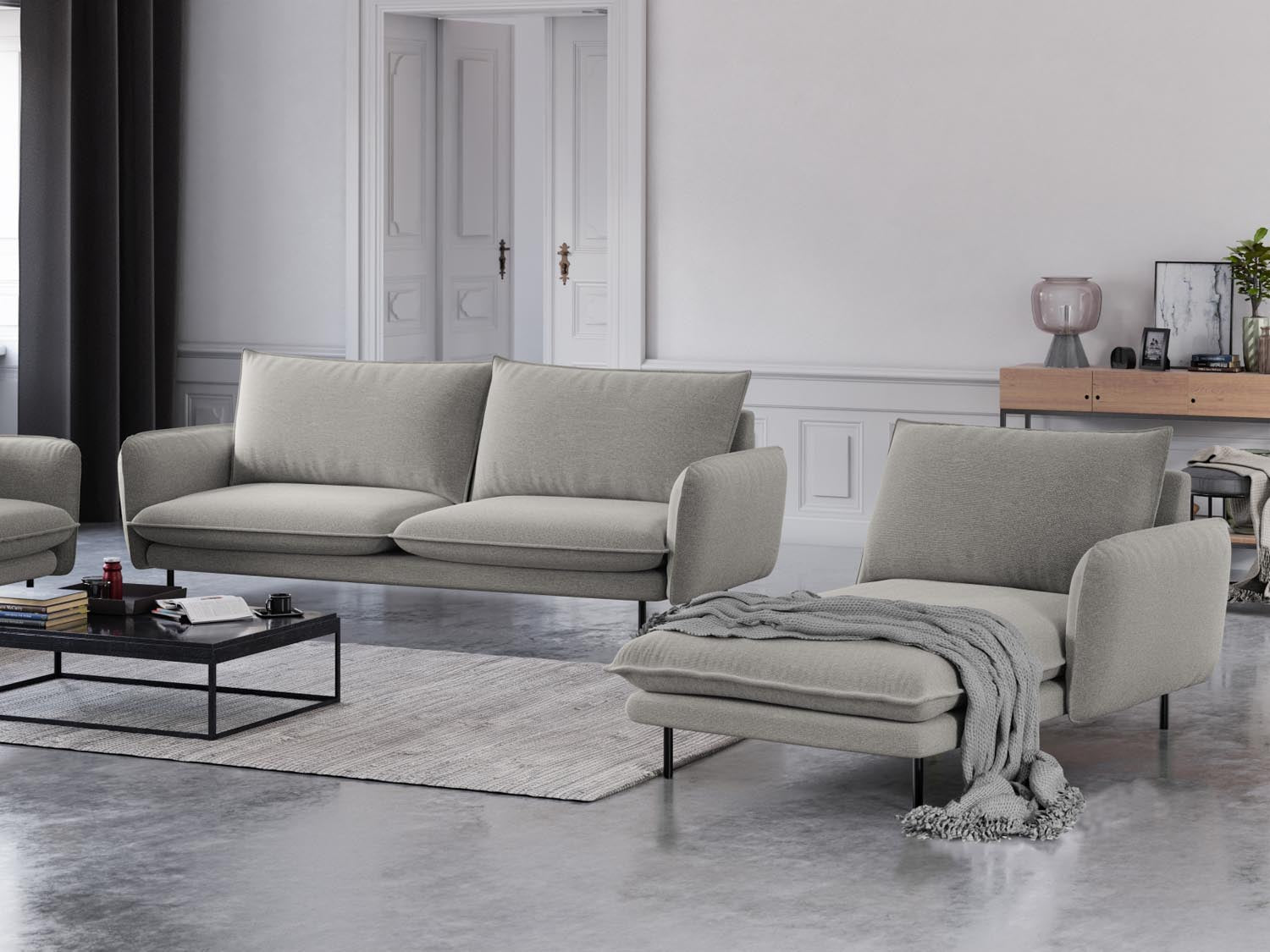 Elegantes Vienna Sofa Chaise Lounge in Hellgrau und Schwarz, ideal für stilvolle Wohnräume, präsentiert von Cosmopolitan Design.