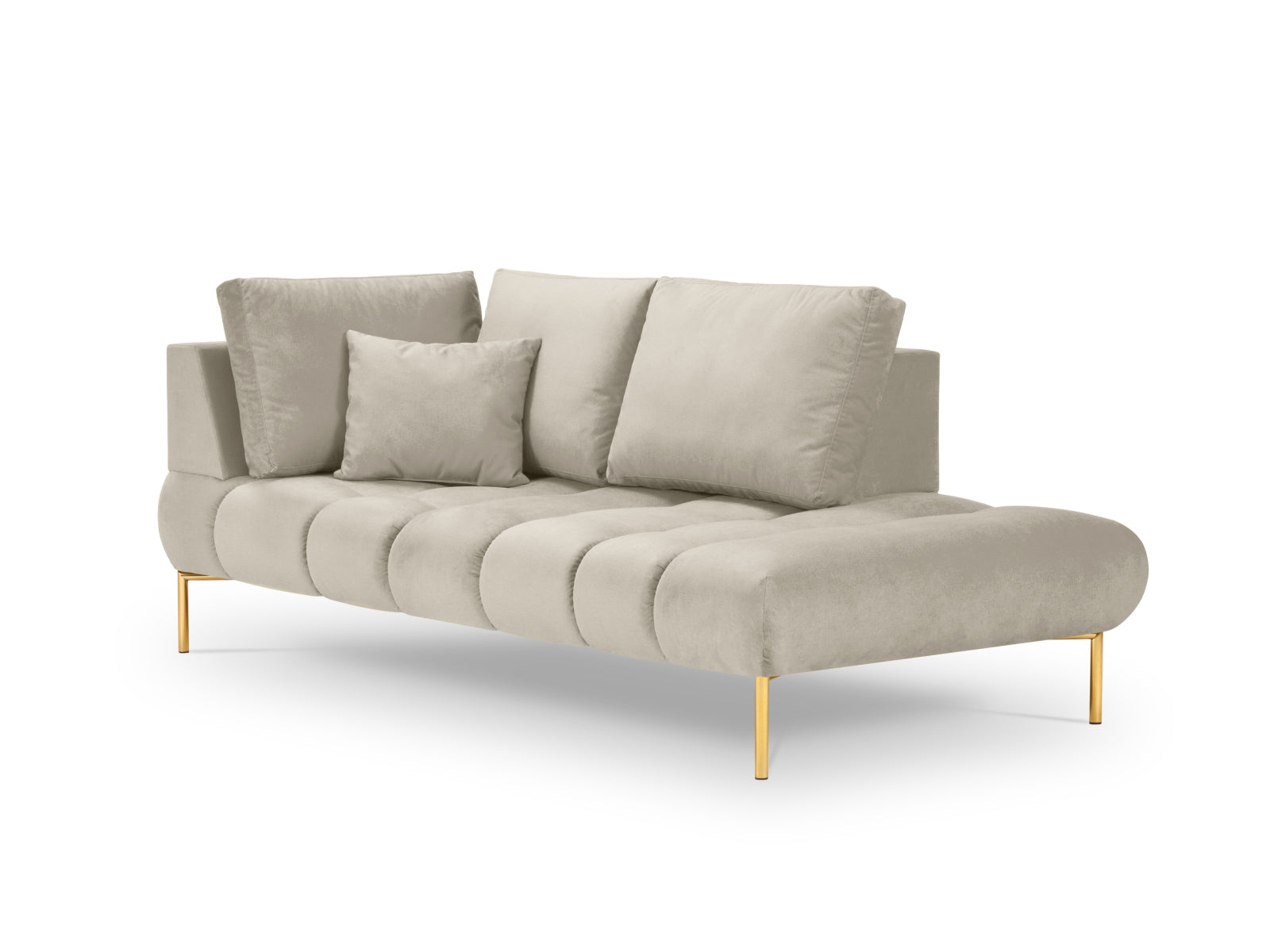 Hastings Velour Chaise Longue rechts 2 Sitzer in Beige präsentiert im Onlineshop von KAQTU Design AG. Modulares Sofa ist von Cosmopolitan Design