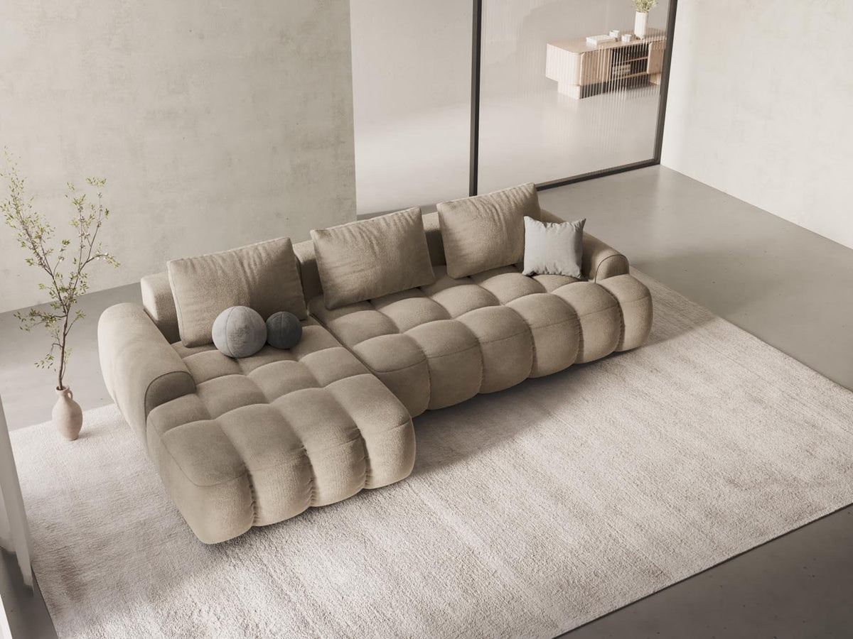 Linz Ecksofa links mit Schlaffunktion und Stauraumbox 3 Sitzer 142cm in Light Beige-Vogue präsentiert im Onlineshop von KAQTU Design AG. Bettsofa links ist von Cosmopolitan Design