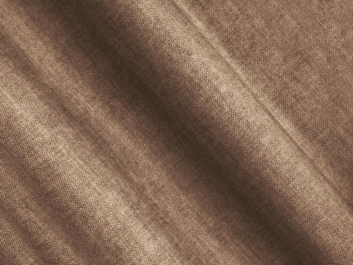 Linz Ecksofa links mit Schlaffunktion und Stauraumbox 3 Sitzer 142cm in Dark Beige-Vogue präsentiert im Onlineshop von KAQTU Design AG. Bettsofa links ist von Cosmopolitan Design