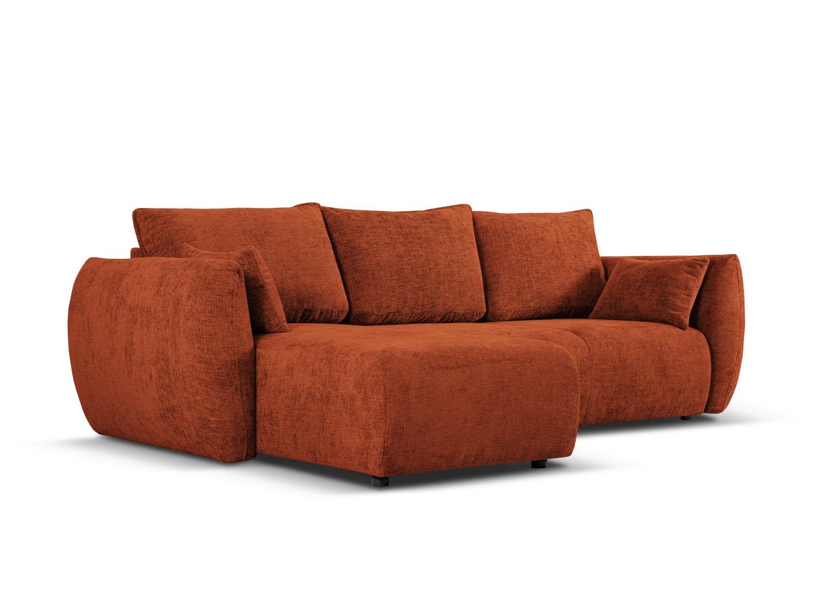Stylisches 4-Sitzer Ecksofa Matera in elegantem Terracotta, ideal für entspannte Abende und als Schlafgelegenheit mit praktischem Stauraum.