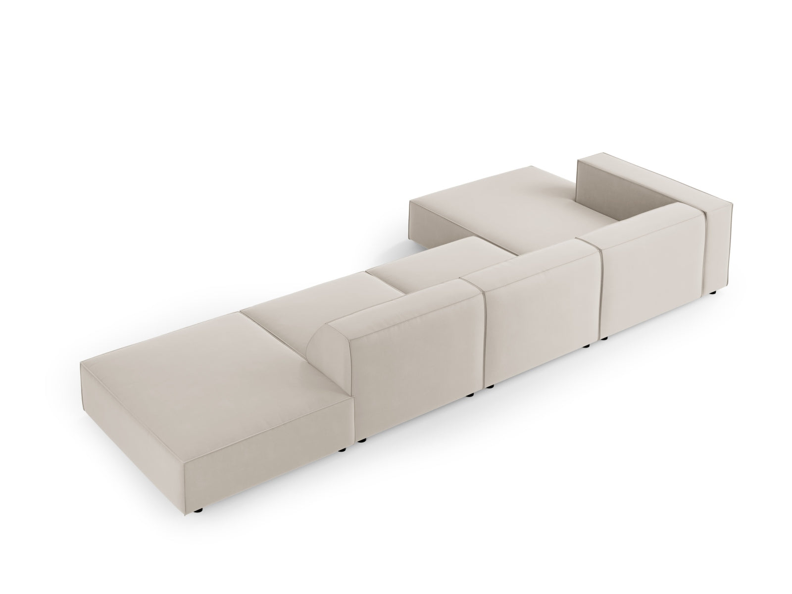 Entdecken Sie das stilvolle Arendal Velour Ecksofa links 5 Sitzer von Cosmopolitan Design – ideal für moderne Wohnräume und gemütliche Abende.