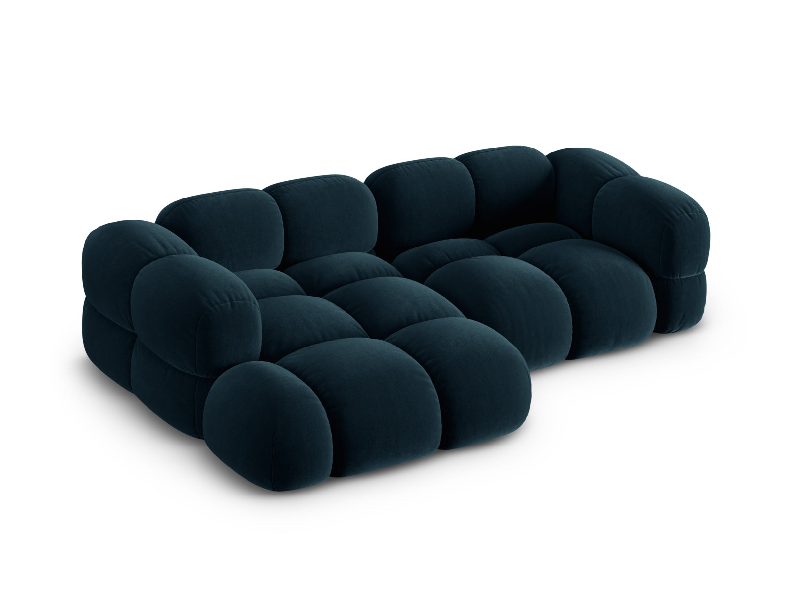 Elegantes Loretto Velour Ecksofa links in tiefem Petrol, ideal für stilvolle Wohnräume und entspannte Stunden. Von Cosmopolitan Design.