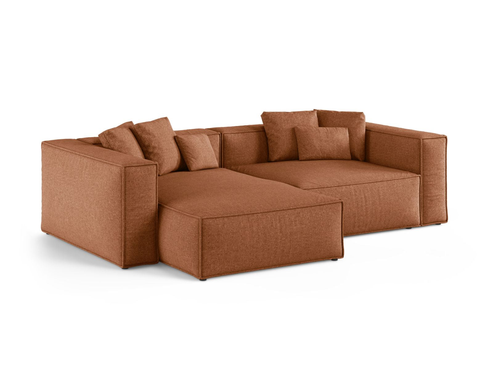 Stylisches 3-Sitzer Ecksofa Aveiro in Brick-Eden, ideal für moderne Wohnräume, präsentiert von Cosmopolitan Design.